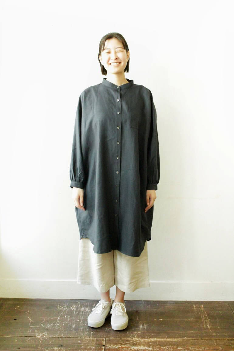 PD No.141　スタンドカラービッグロングシャツ長袖ギャザー<br />クラシックネイビ-